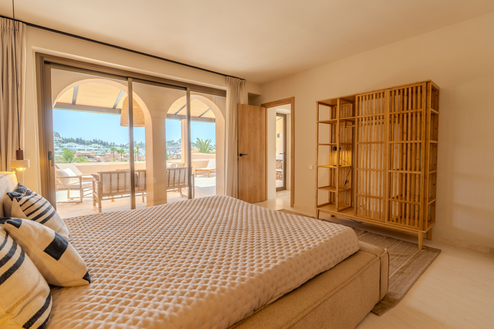 3 Bedroom Apartment in Estepona - Photo 22
