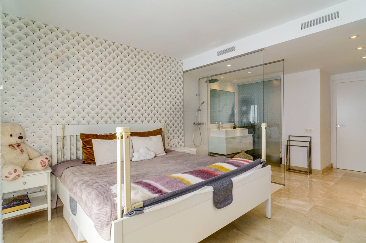 3 Bedroom Apartment in Benahavís - Foto 28