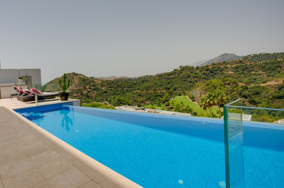 6 Bedroom Villa in Benahavís - Foto 32