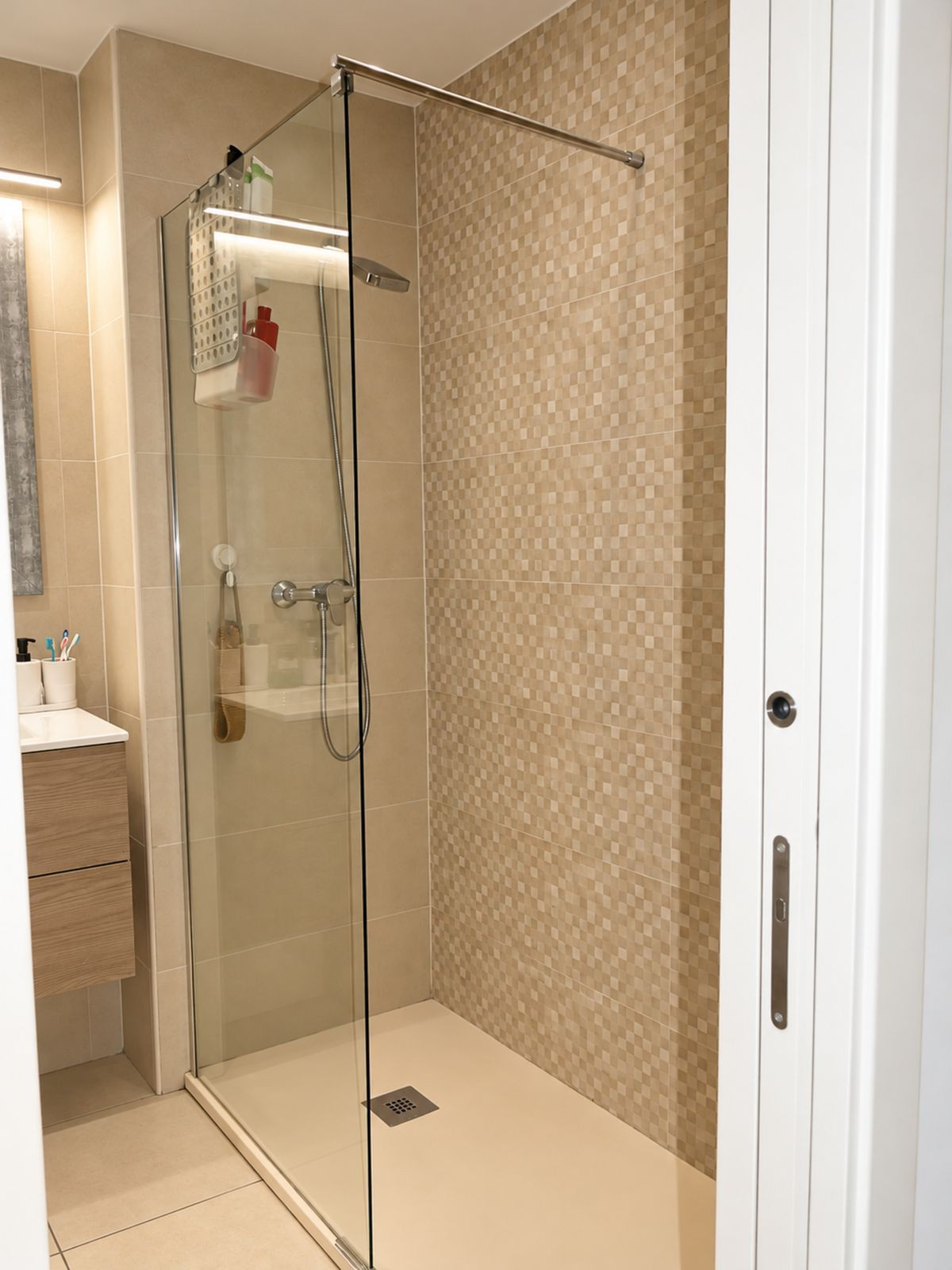 3 Bedroom Apartment in Marbella - Photo 21