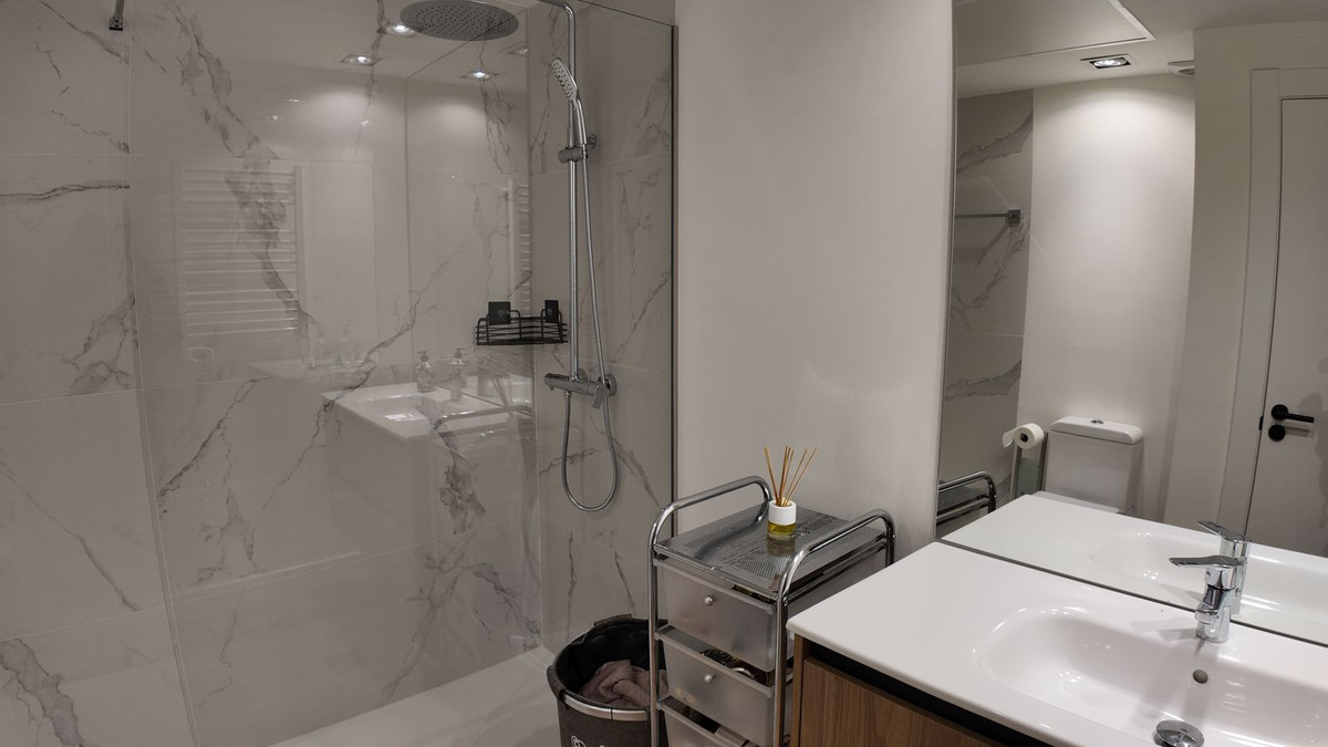 3 Bedroom Apartment in San Pedro de Alcántara - Photo 18