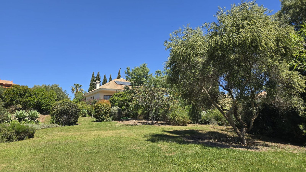 7 Bedroom Villa in Marbella - Photo 16