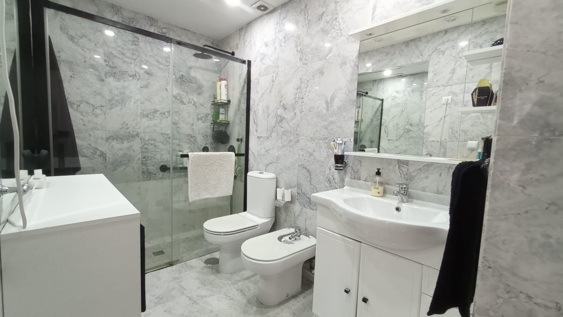 2 Bedroom Penthouse in Mijas - Photo 15