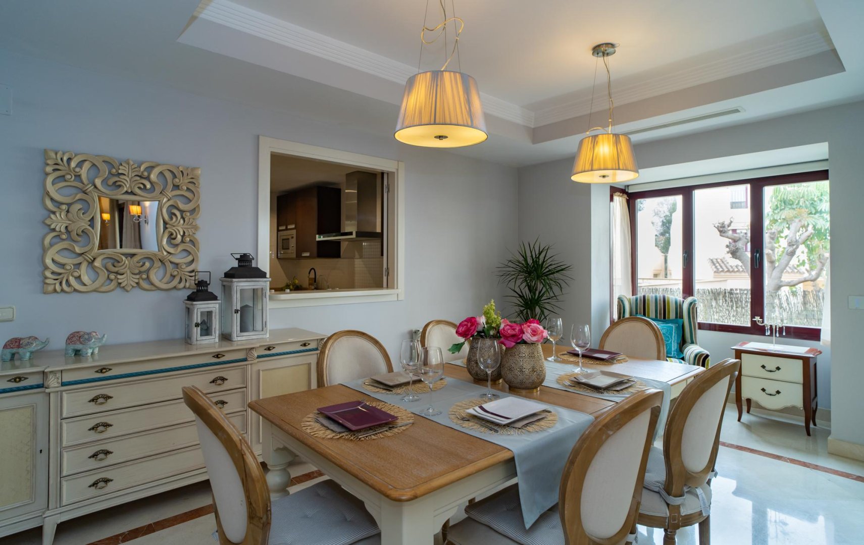4 Bedroom Villa in Marbella - Photo 3