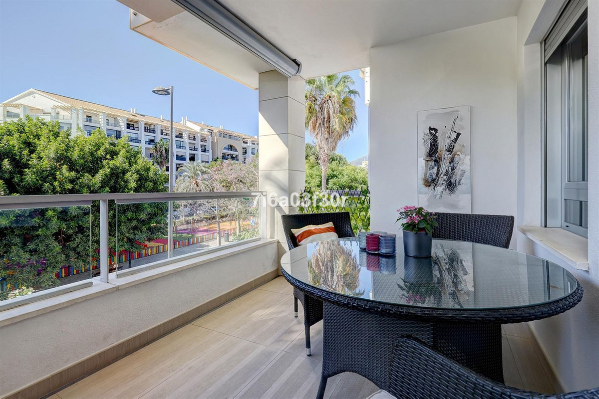 3 Bedroom Apartment in Marbella - Photo 20