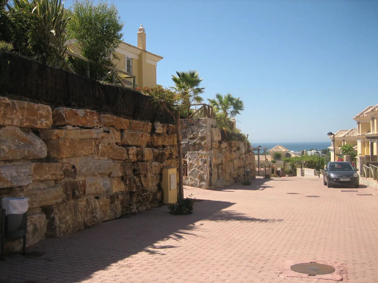4 Bedroom Villa in Marbella - Photo 20