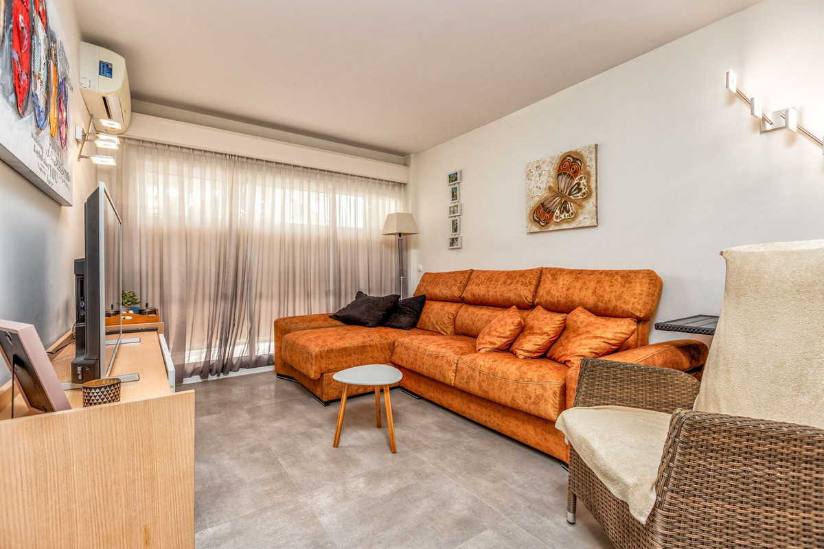 1 Bedroom Apartment in Fuengirola - Foto 7