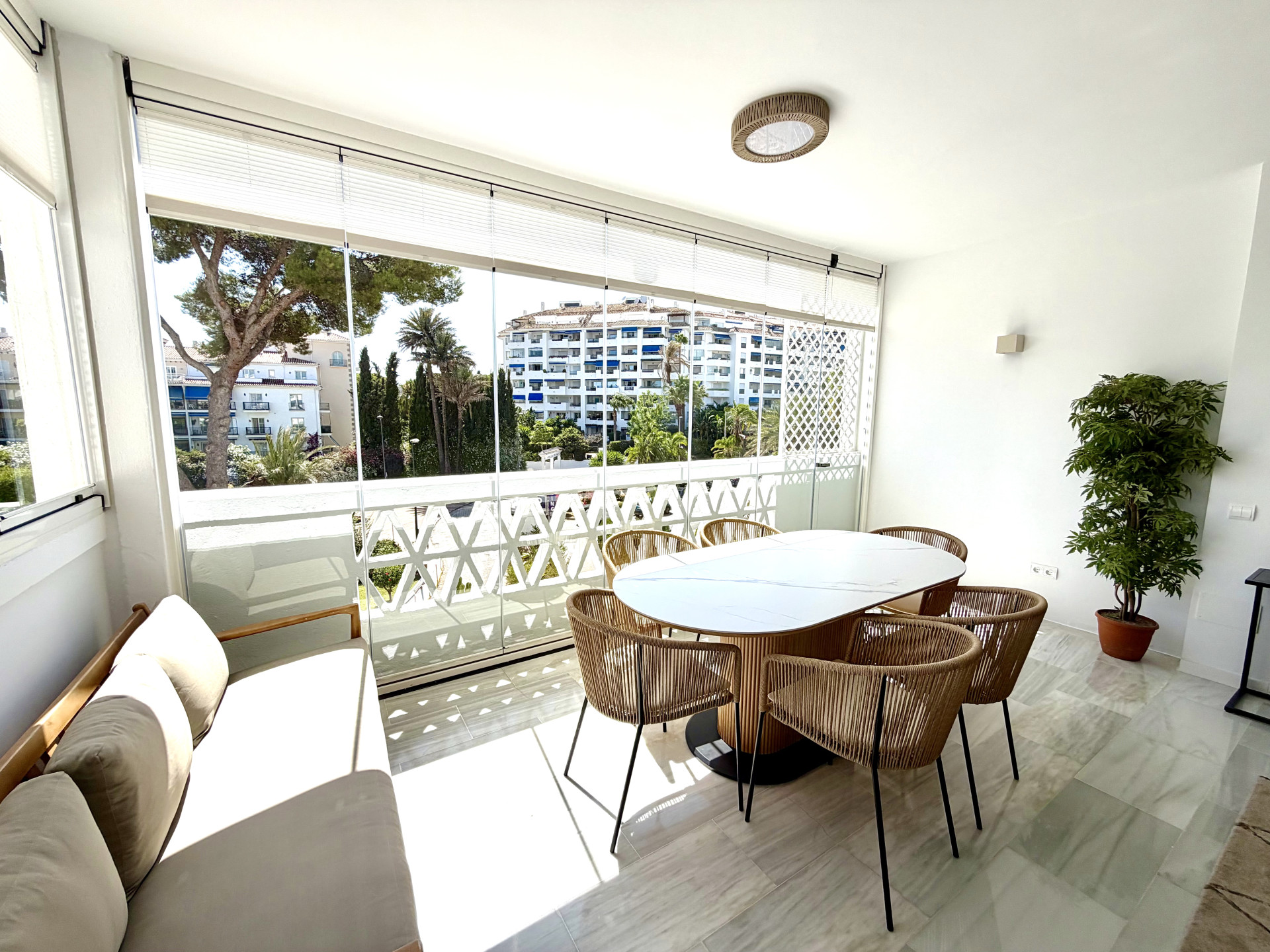 2 Bedroom Apartment in Marbella - Photo 14