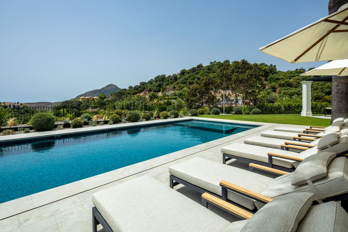 5 Bedroom Villa in Benahavís - Foto 9