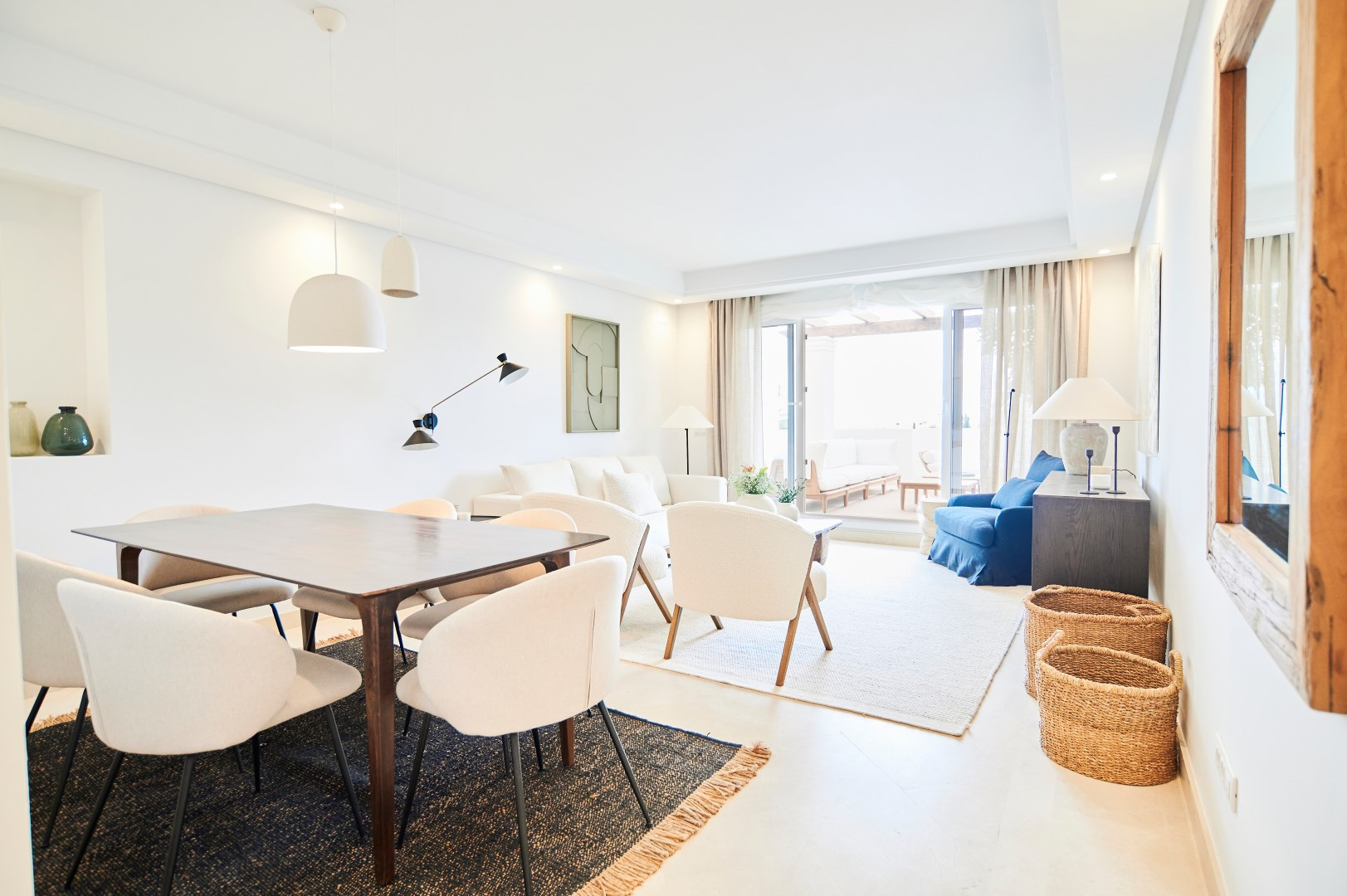 2 Bedroom Apartment in Marbella - Photo 6