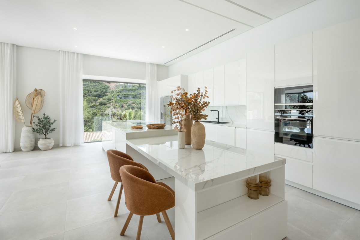 5 Bedroom Villa in Benahavís - Foto 13