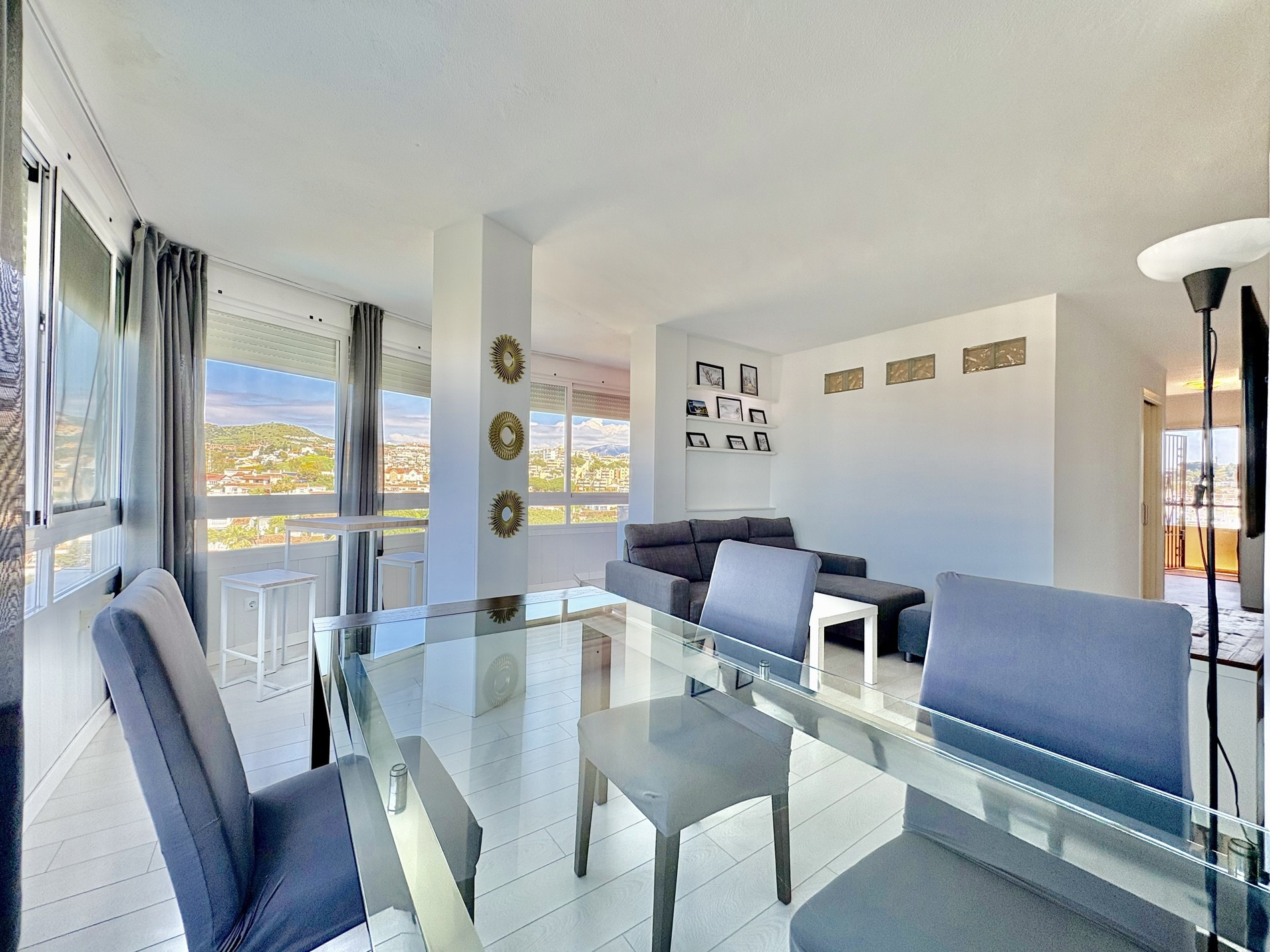 2 Bedroom Apartment in Mijas - Photo 7