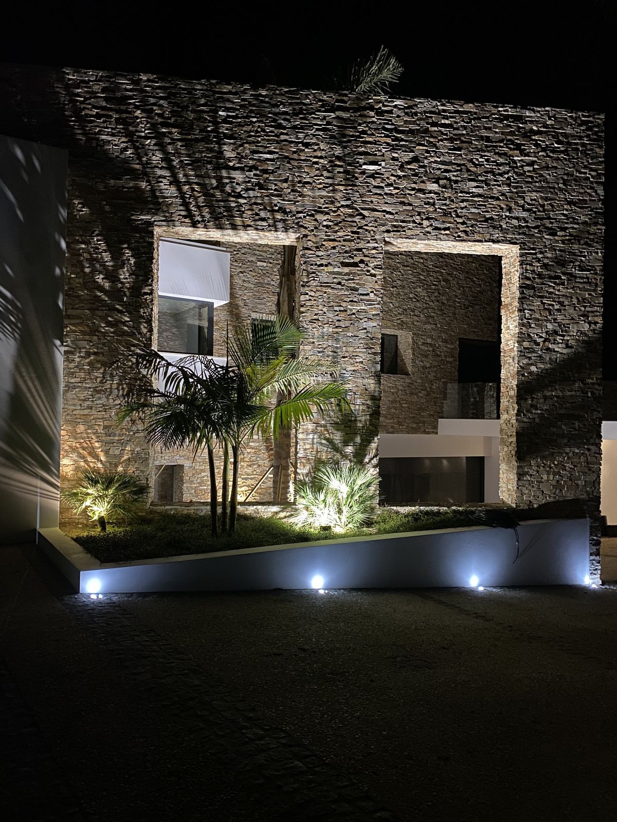 6 Bedroom Villa in San Roque - Photo 97