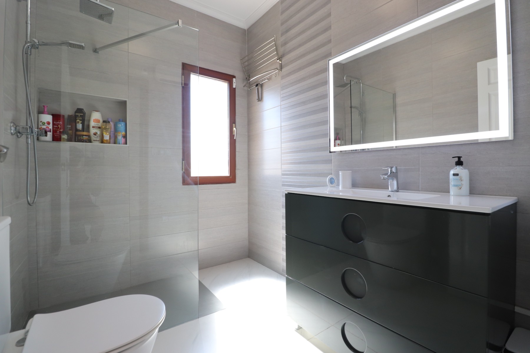 Villa con 3 camere con piscina a Alicante, Spagna – Foto 18