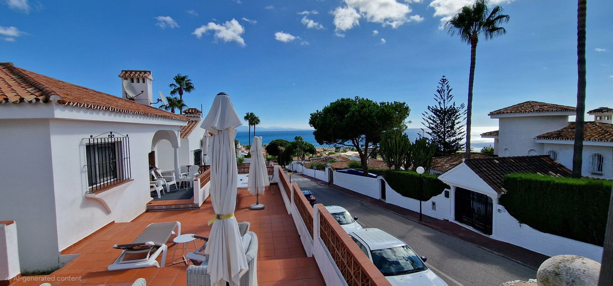 2 Bedroom Villa in Manilva - Photo 8