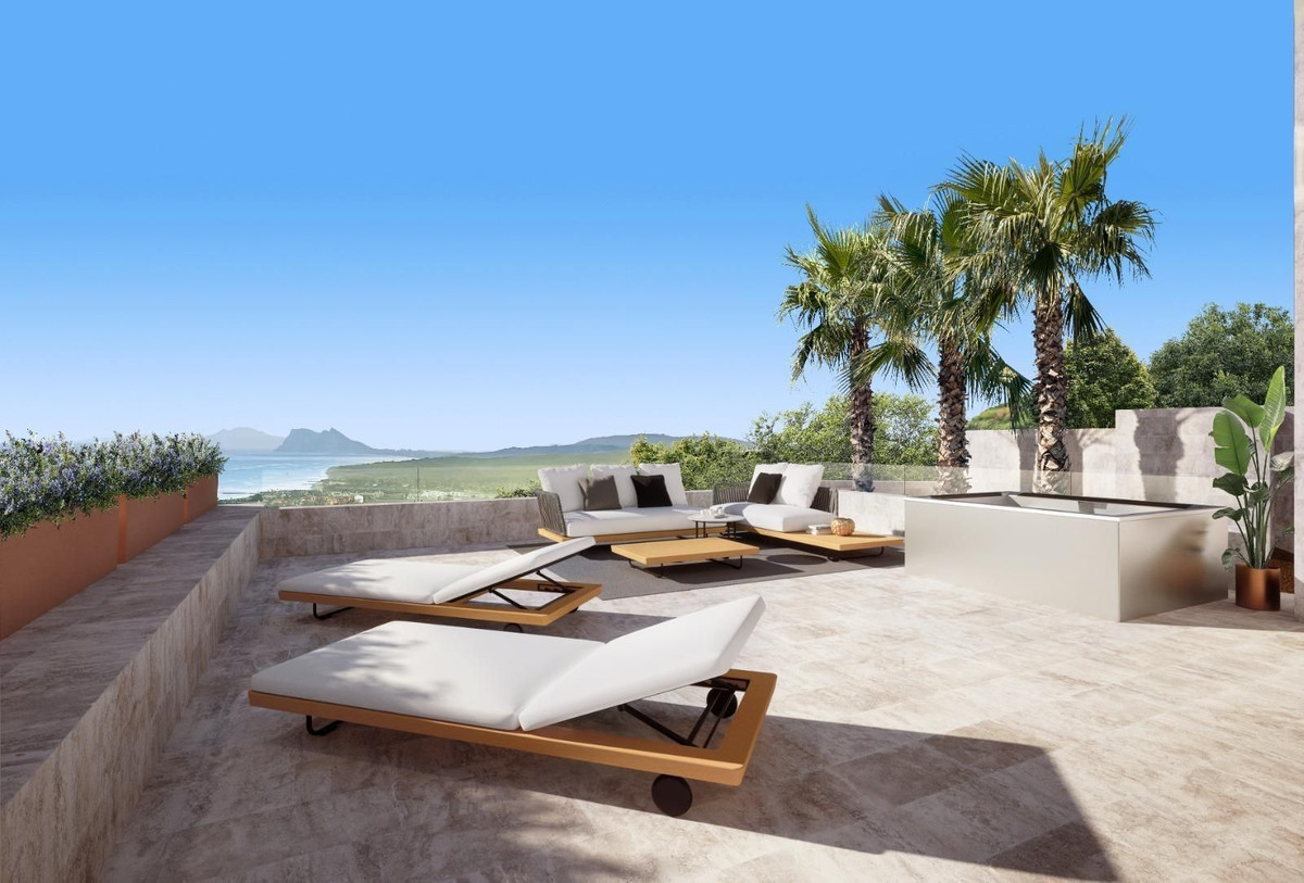 4 Bedroom Villa in San Roque - Photo 8