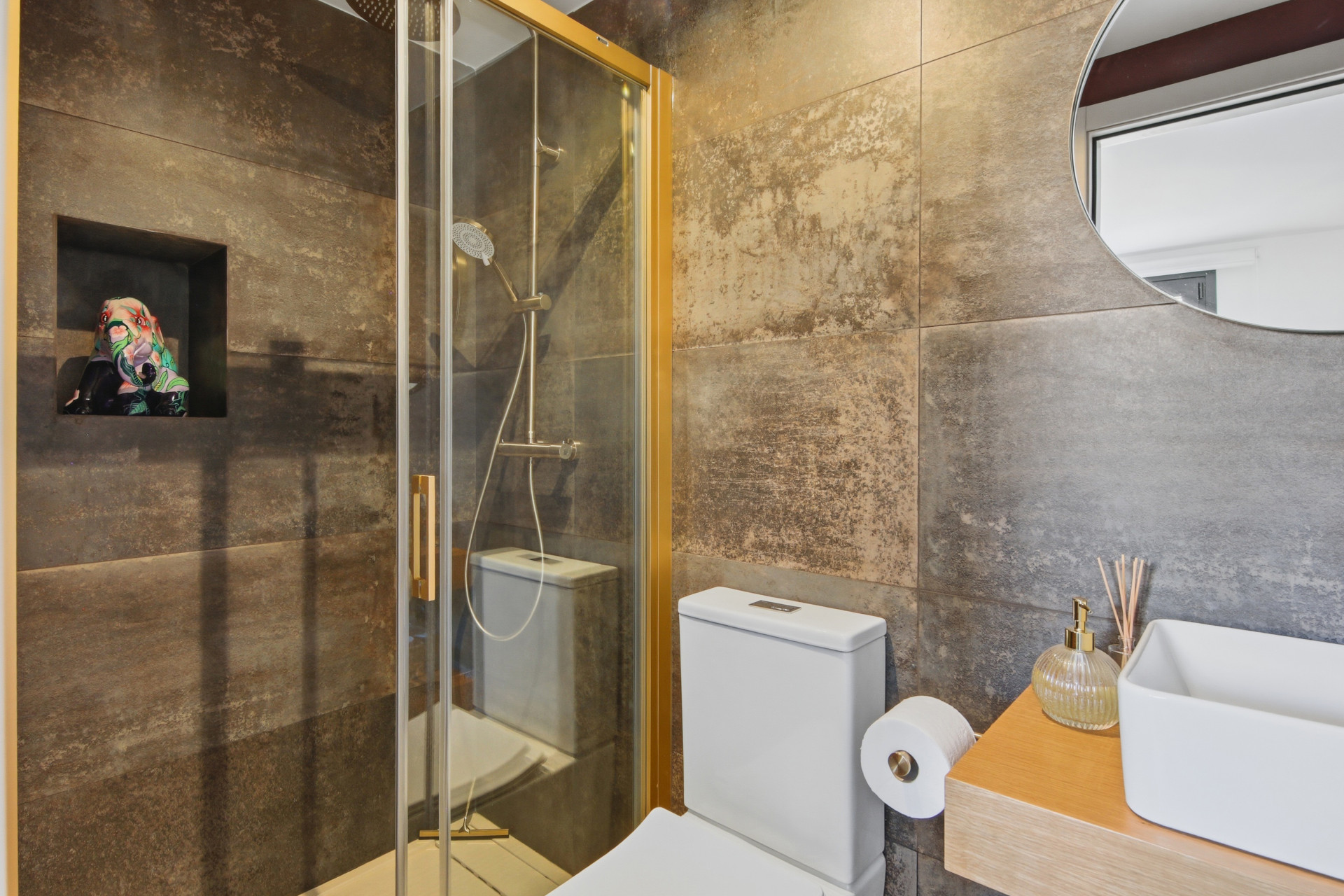 4 Bedroom Townhouse in Estepona - Photo 21