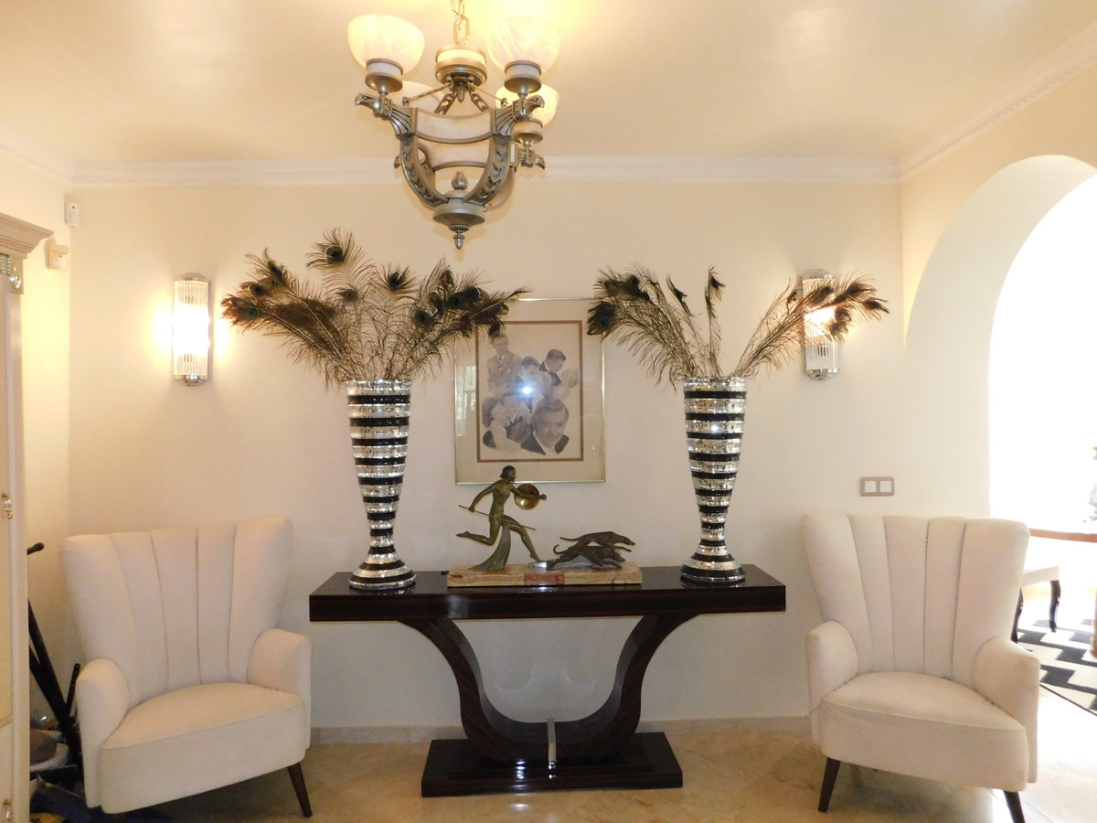 3 Bedroom Penthouse in San Pedro de Alcántara - Photo 24