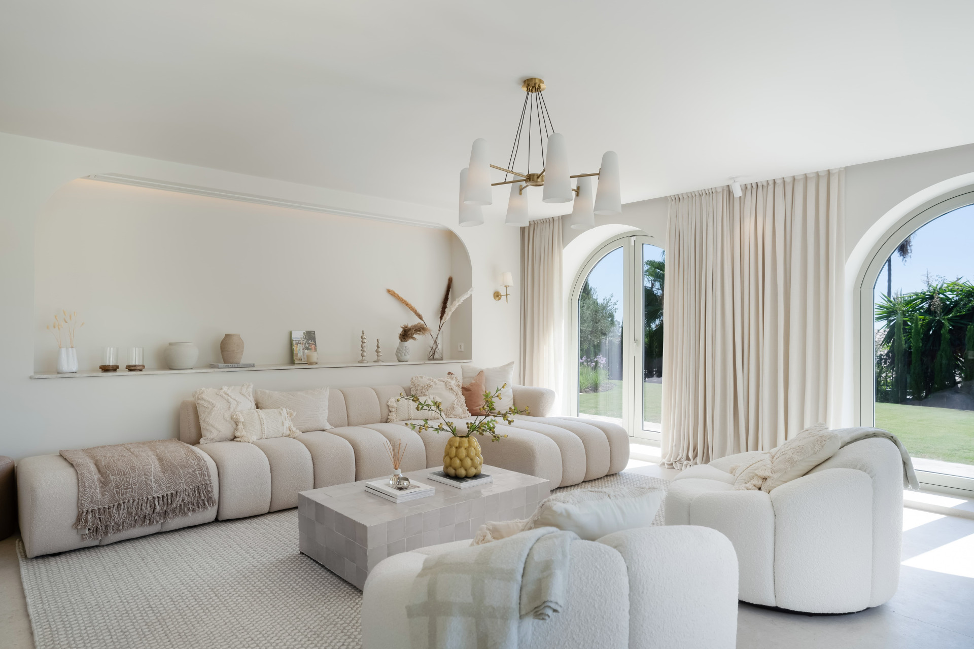 4 Bedroom Villa in Marbella - Фото 4
