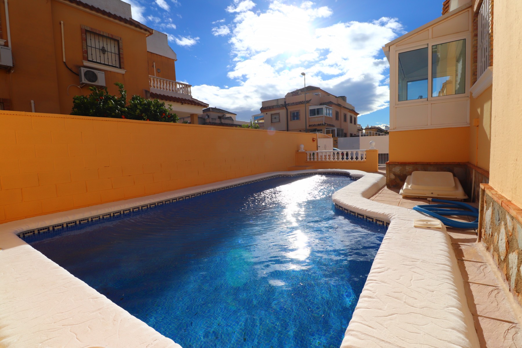 Moradia com 3 quartos com piscina em Alicante, Espanha – Foto 22