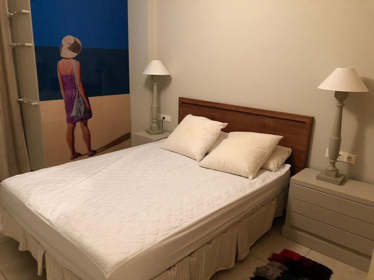 2 Bedroom Apartment in Marbella - Photo 17
