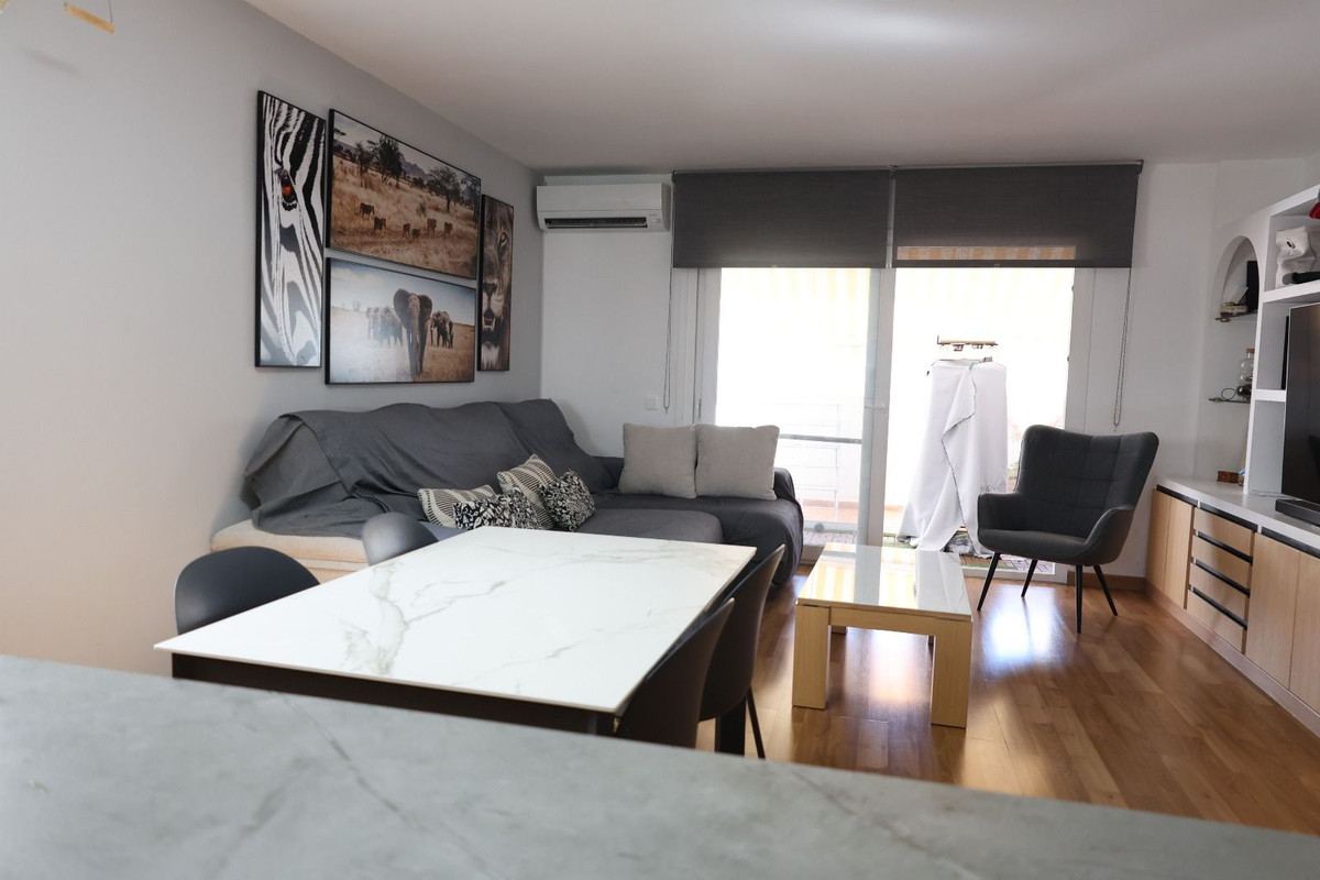 3 Bedroom Apartment in Mijas - Photo 8