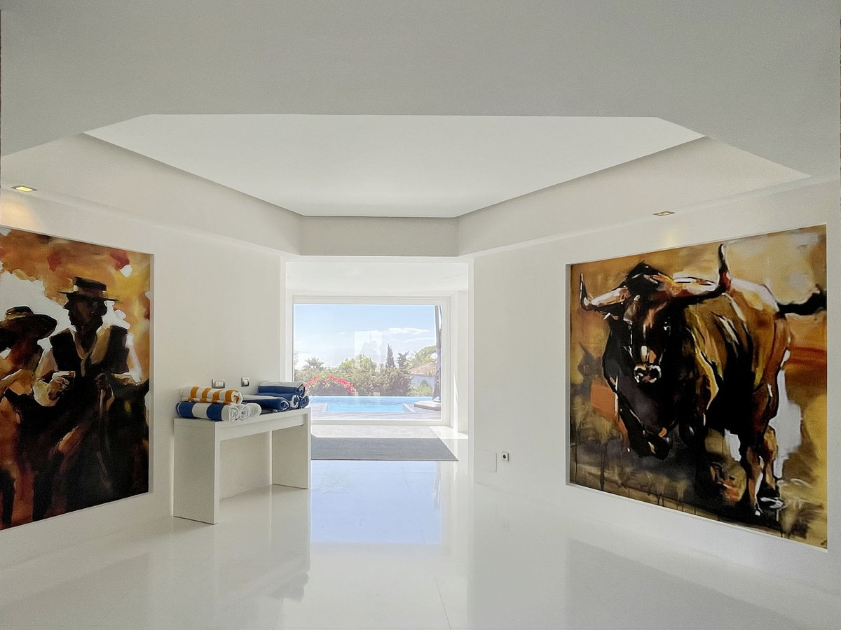 7 Bedroom Villa in Marbella - Photo 14