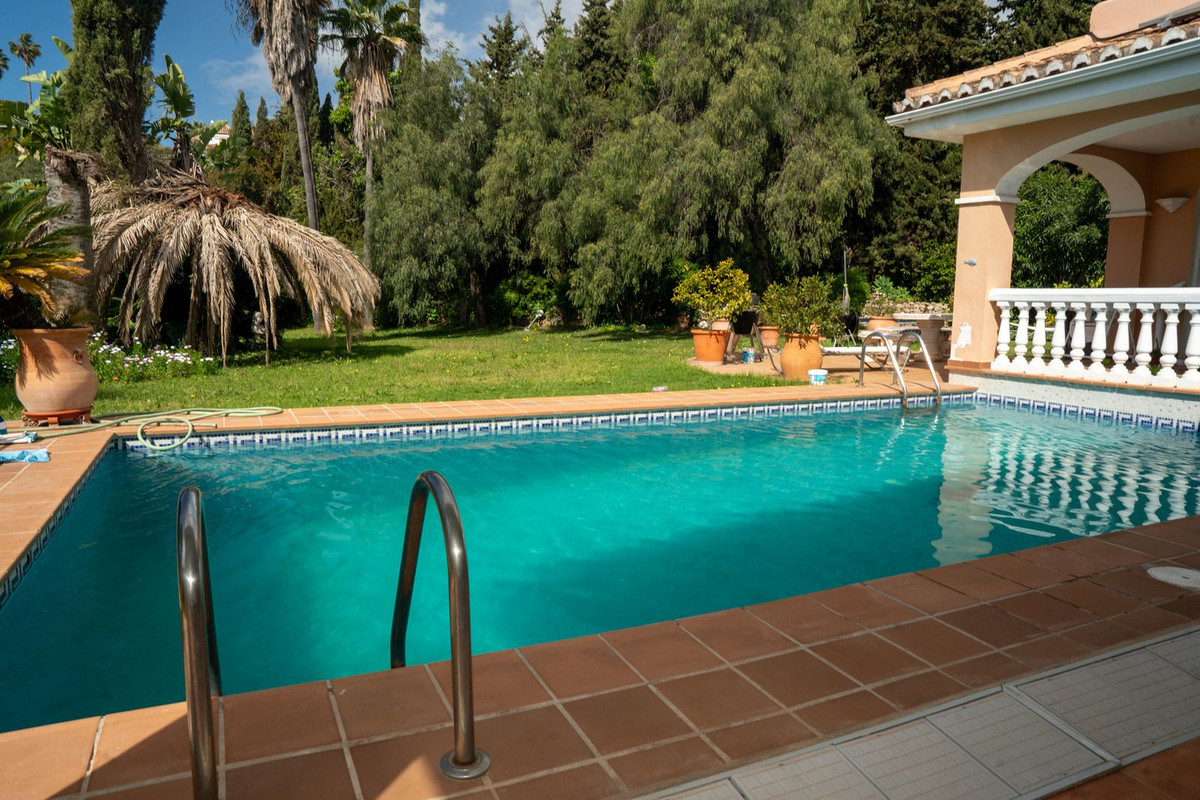4 Bedroom Villa in Marbella - Foto 15