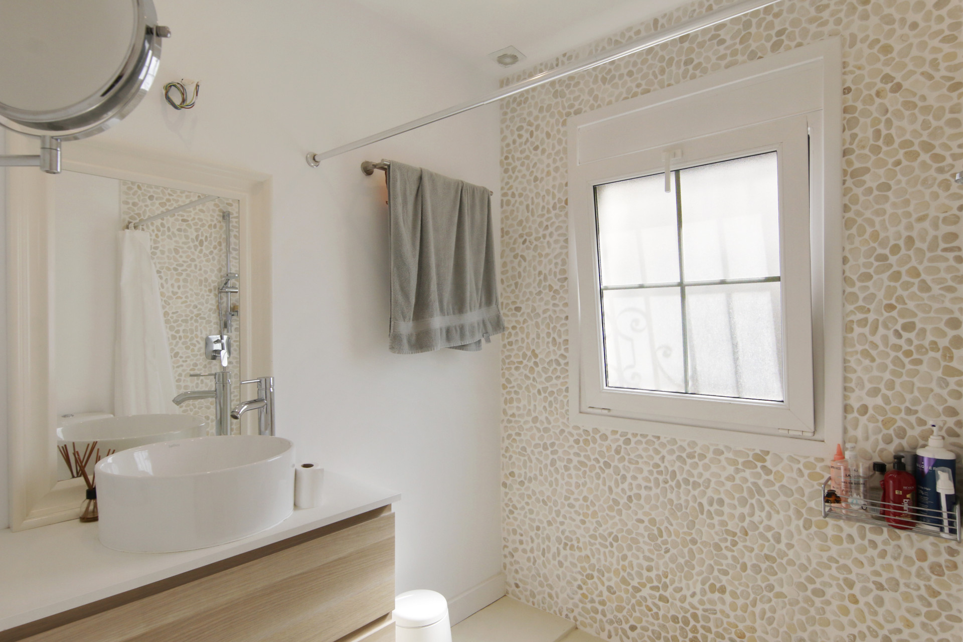 2 Bedroom Apartment in Estepona - Photo 12