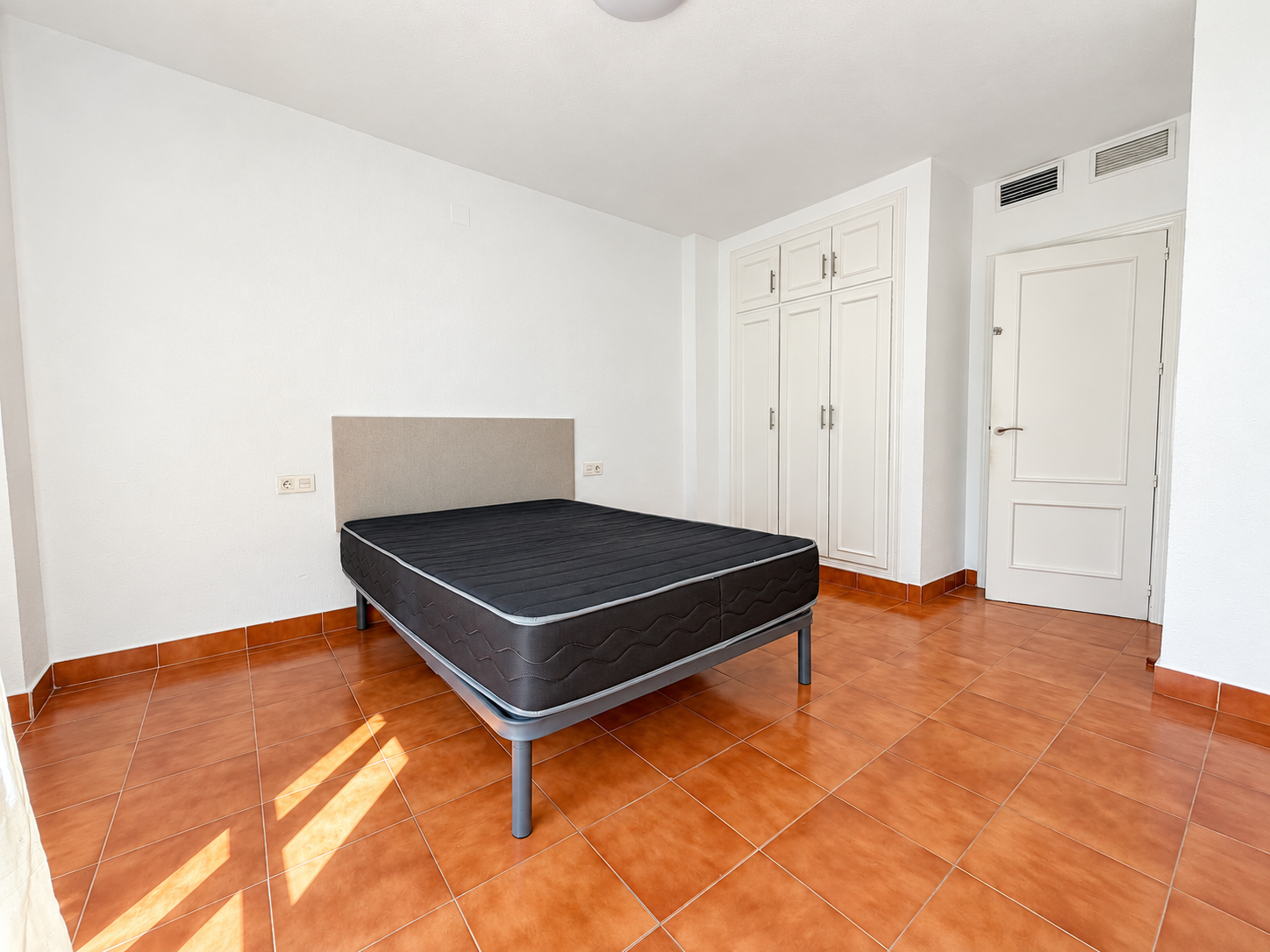 Wohnung mit 3 Schlafzimmern in Málaga, Spanien – Foto 4