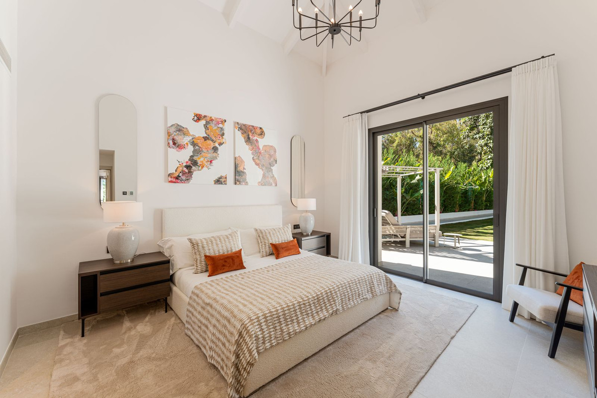 5 Bedroom Villa in Marbella - Foto 12