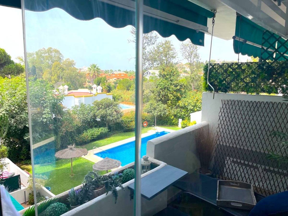 2 Bedroom Apartment in Marbella - Photo 11