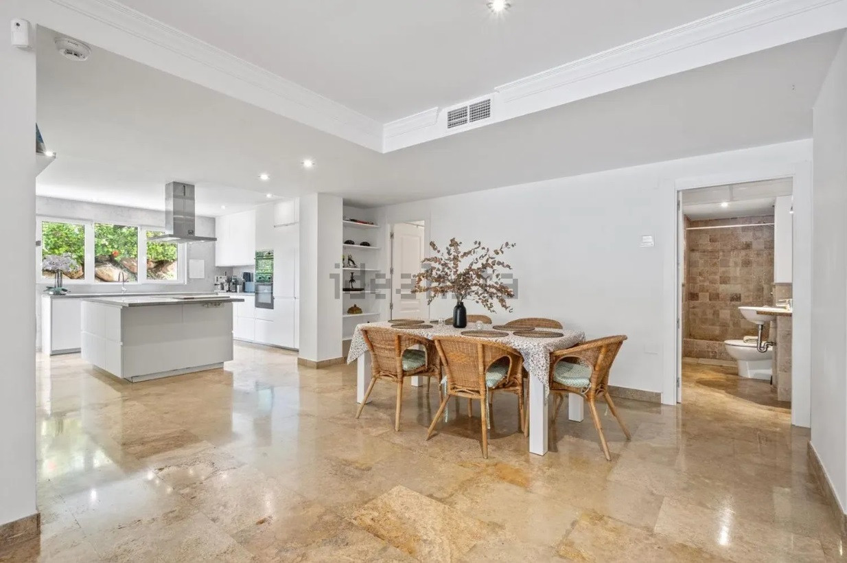 3 Bedroom Apartment in Marbella - Foto 4