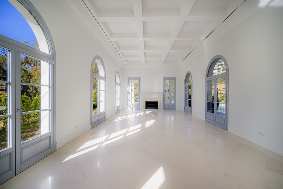4 Bedroom Villa in Marbella - Foto 4