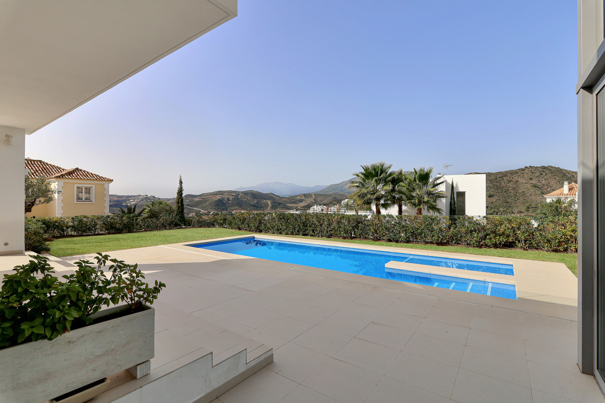 4 Bedroom Villa in Benahavís - Foto 4