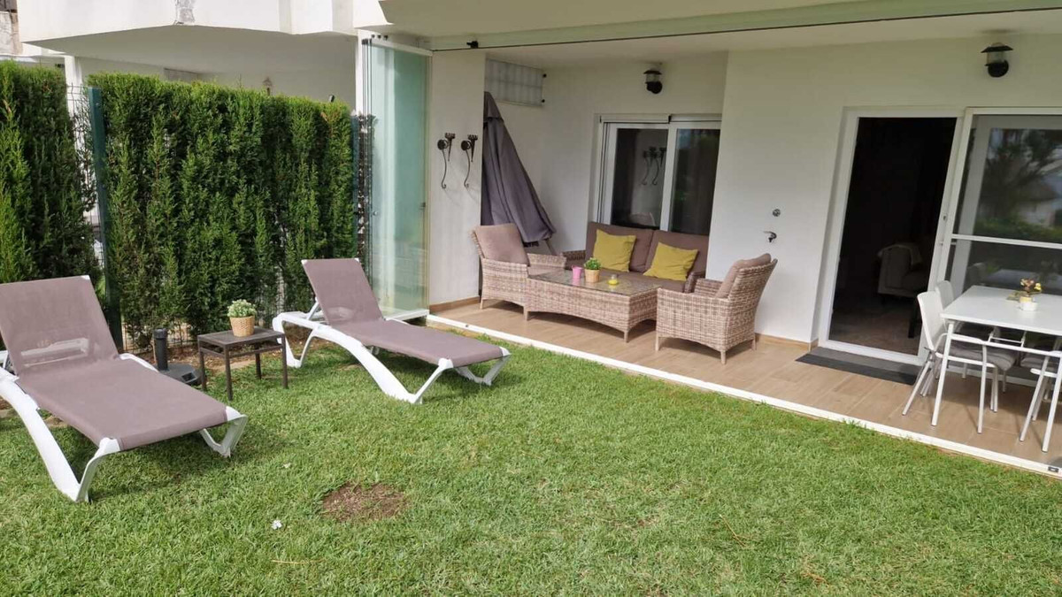 2 Bedroom Apartment in Mijas - Photo 39