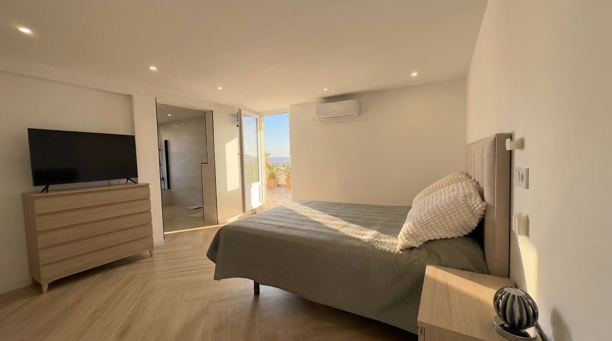 3 Bedroom Villa in Mijas - Photo 11