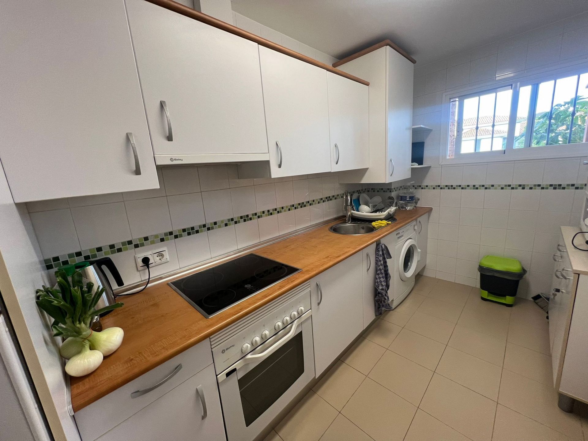 2 Bedroom Apartment in Mijas - Photo 3