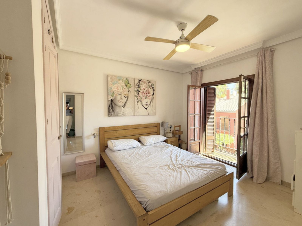 3 Bedroom Townhouse in Estepona - Фото 9