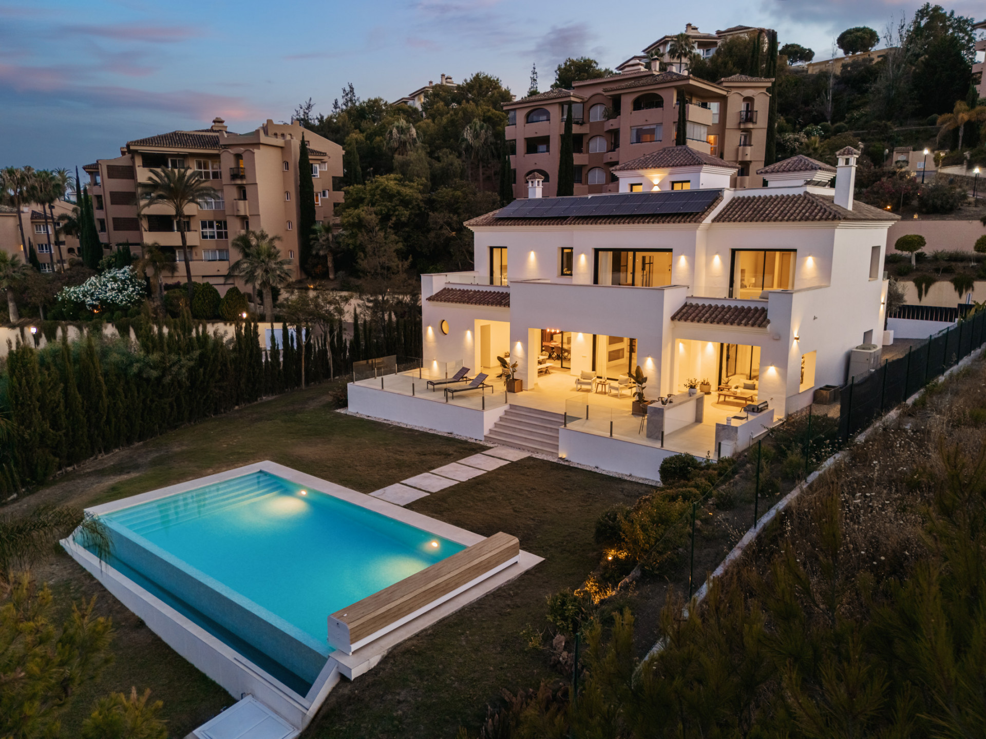 Villa in Elviria