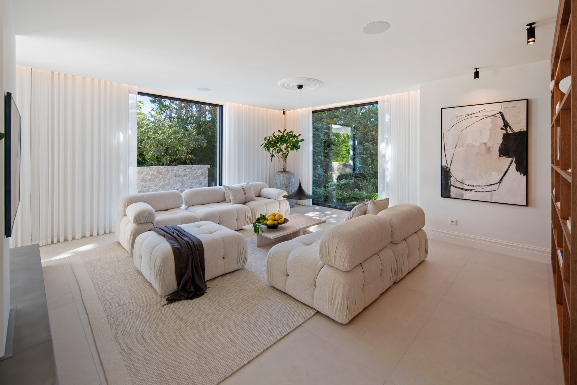 4 Bedroom Villa in Marbella - Photo 41