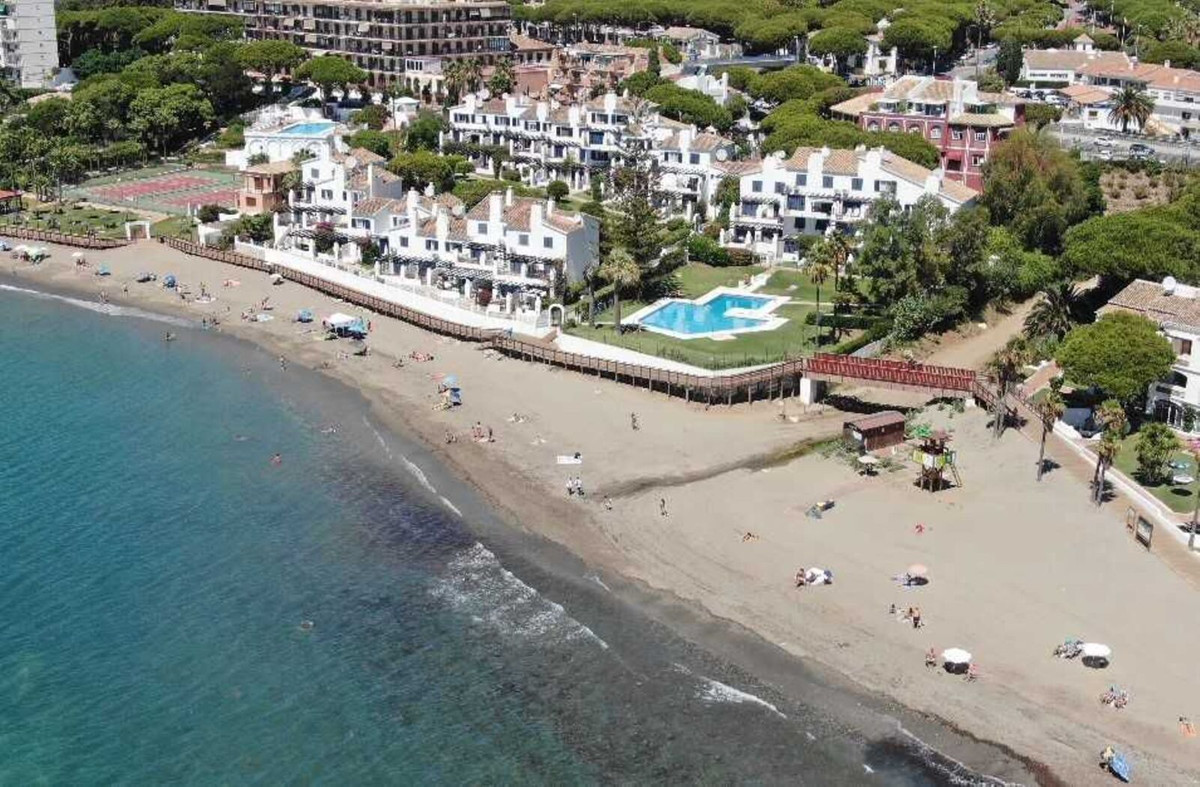 2 Bedroom Apartment in Mijas - Photo 38