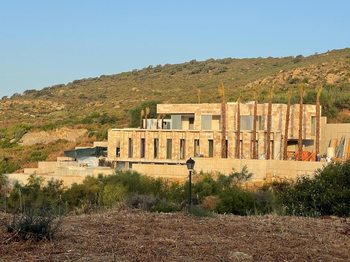 4 Bedroom Villa in San Roque - Photo 15