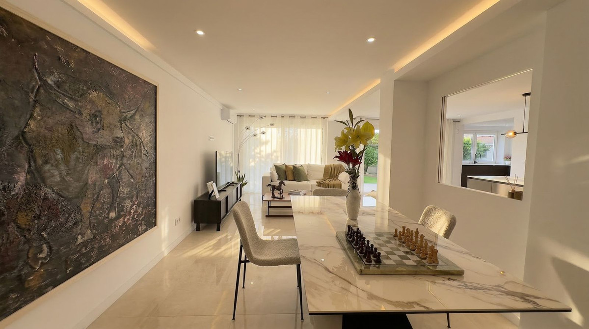 3 Bedroom Villa in Mijas - Photo 10