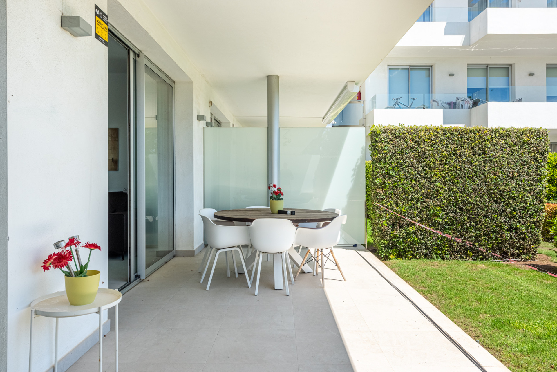 3 Bedroom Apartment in Estepona - Photo 10