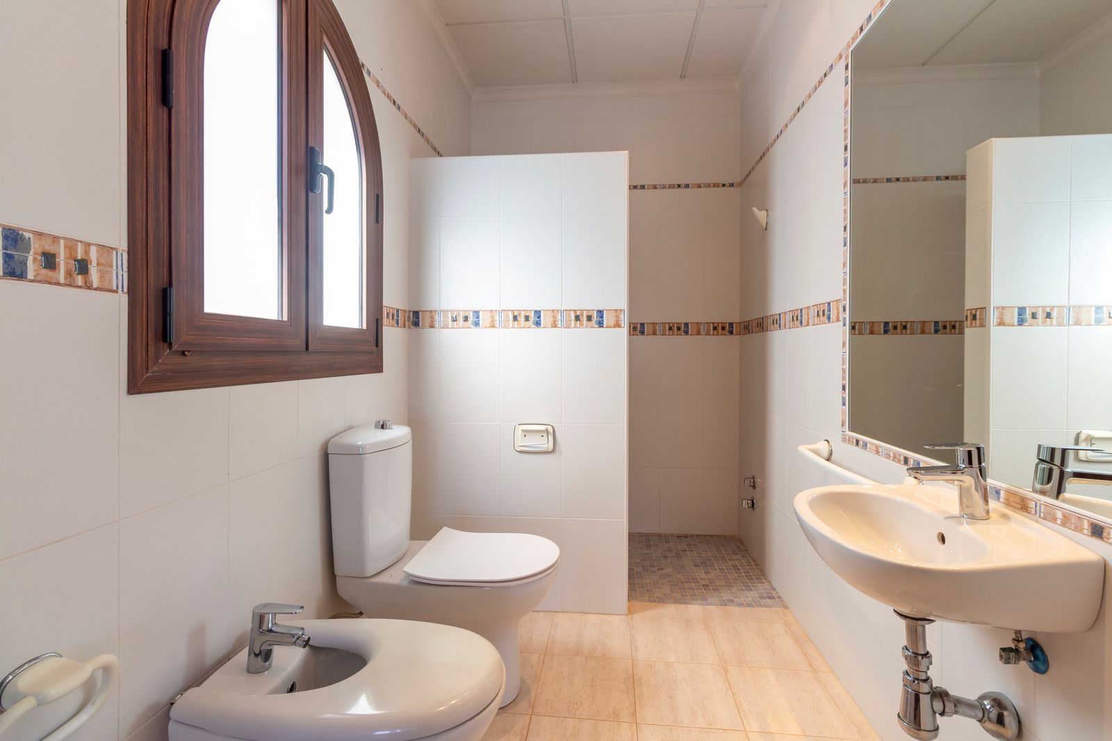 Moradia com 4 quartos com piscina em Alicante, Espanha – Foto 10