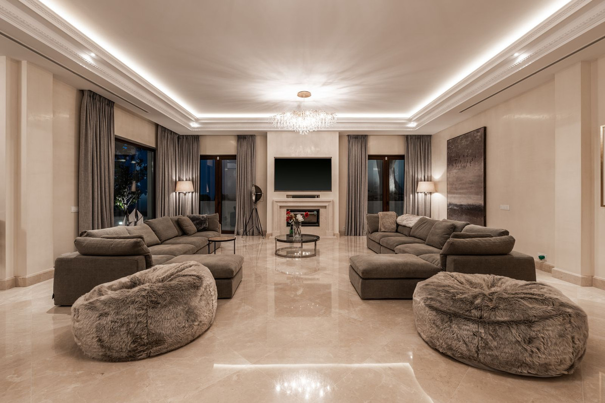 8 Bedroom Villa in Marbella - Foto 20