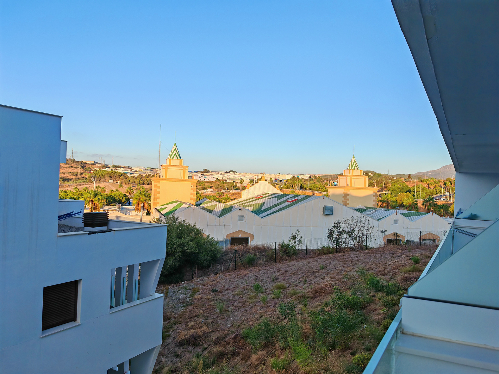 3 Bedroom Apartment in Estepona - Photo 18