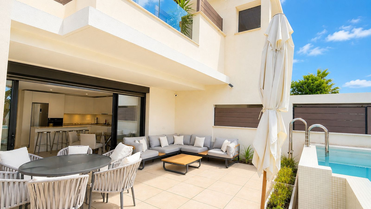 4 Bedroom Townhouse in Mijas