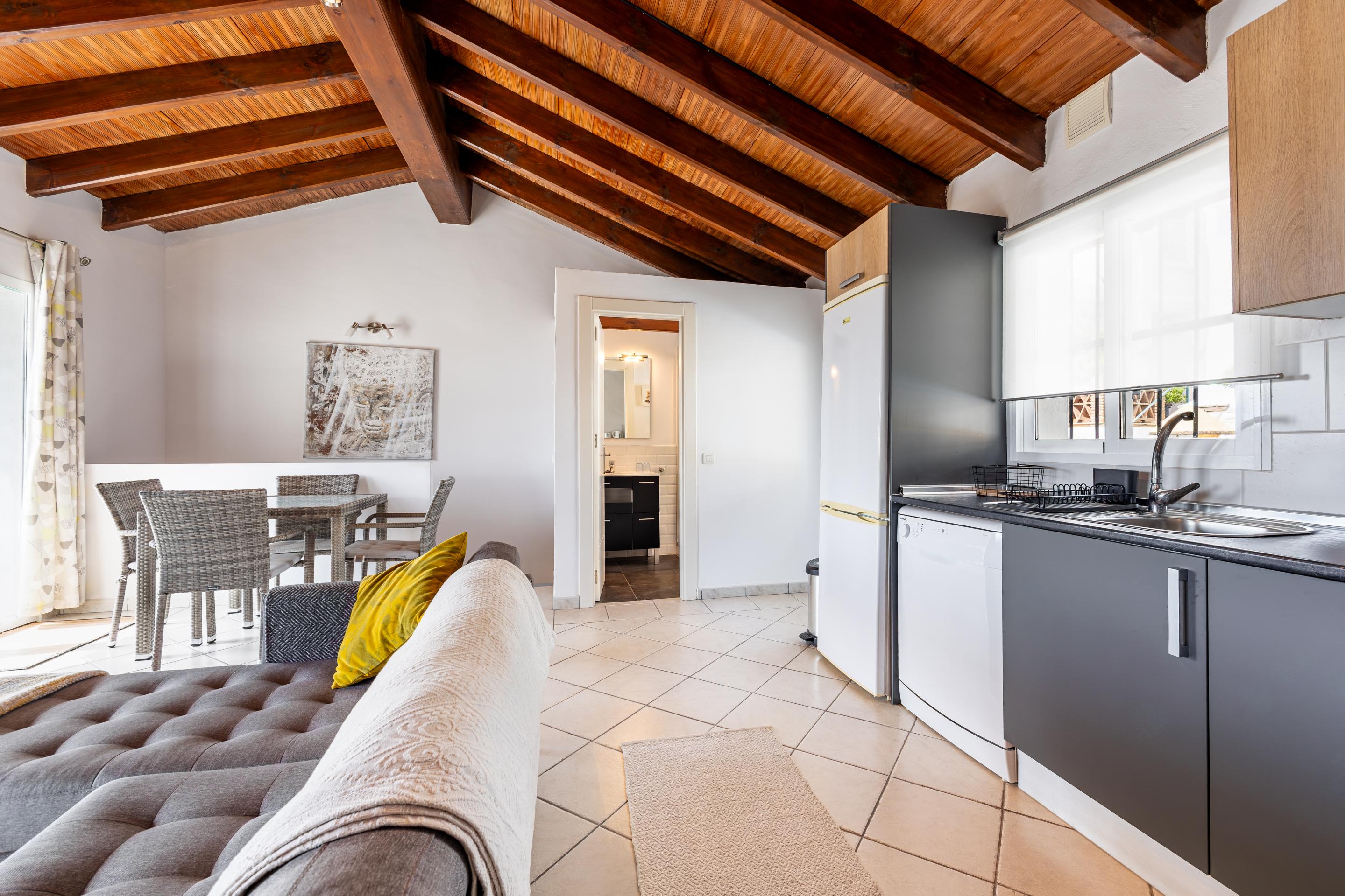 2 Bedroom Villa in Mijas - Photo 13